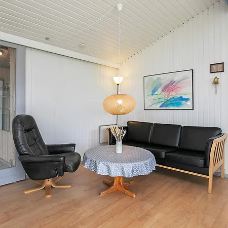 Semesterbostad Secluded Pool Retreat - By Traum